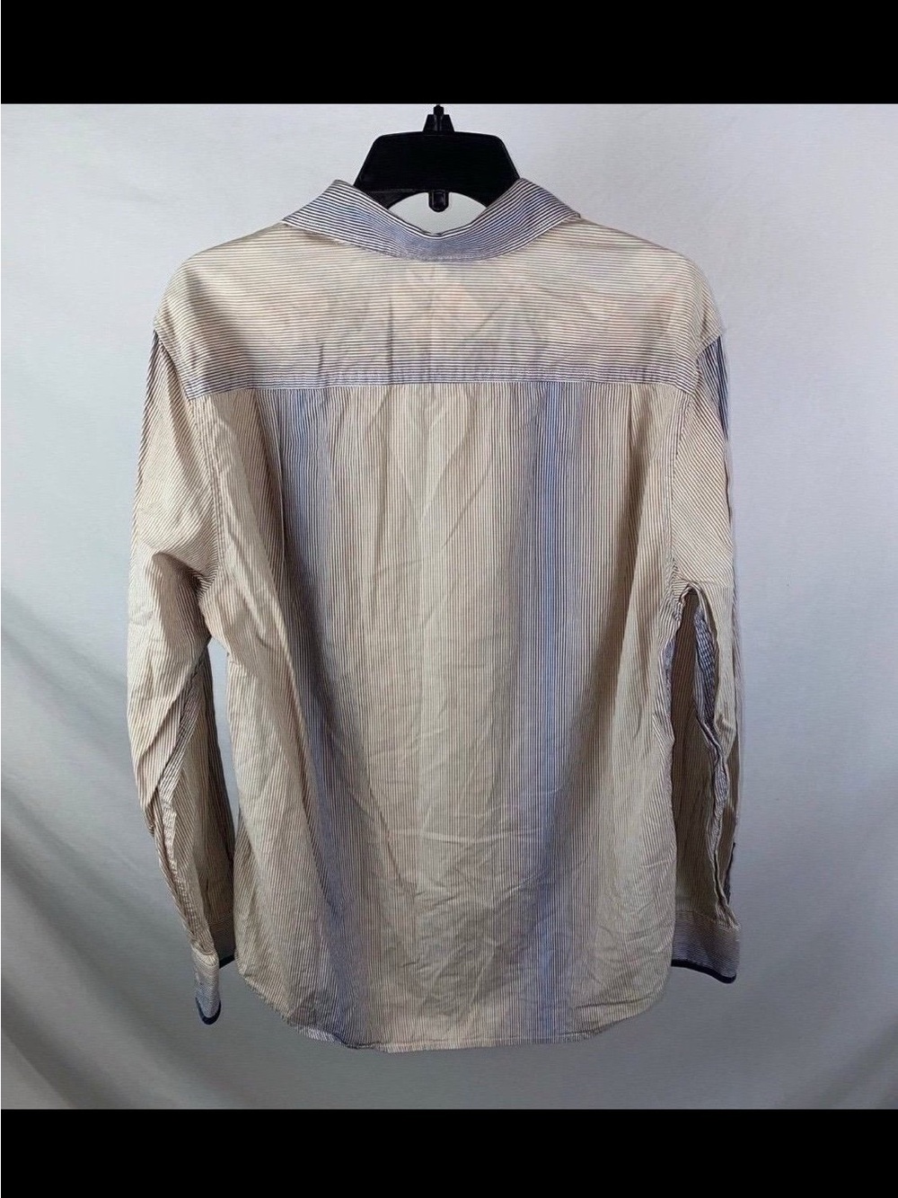 Men’s button up - Picture 10 of 11